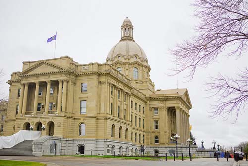 Legislative Assembly of Alberta - Image Credit: https://www.flickr.com/photos/gotovan/21919391749/